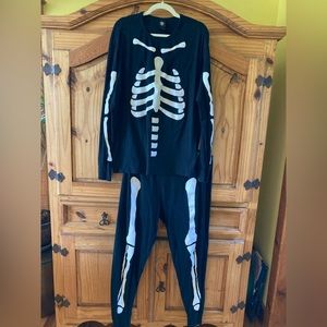 Men’s Hyde and Eek black white skeleton 2 piece pajamas set size XXL